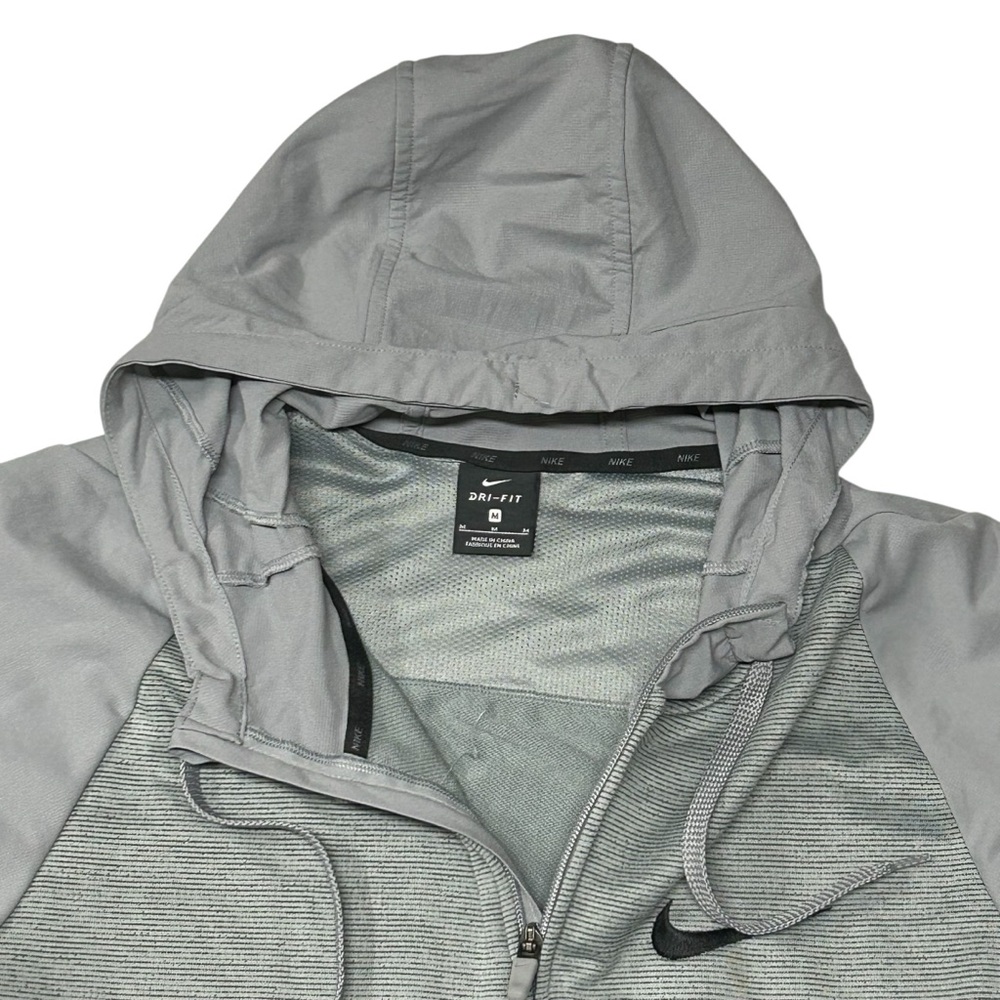 Nike Dry Fit Mens Size M Hoodie Full Zip Gym Running Training Activewear Pockets - Picture 4 of 10